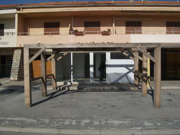 Offre Vente Bureaux - 145 000 eur - Hyeres plage - 83 Var - 30/08/2012