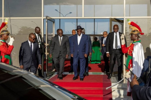 Apr�s une mission au Kenya : Alassane Ouattara de retour � Abidjan