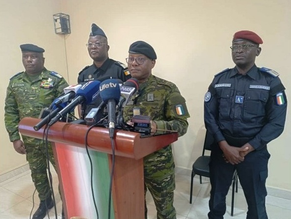 Prsidentielle 2025 en Cte d'Ivoire : le gouvernement dploie 44 000 forces de scurit pour des lections apaises
