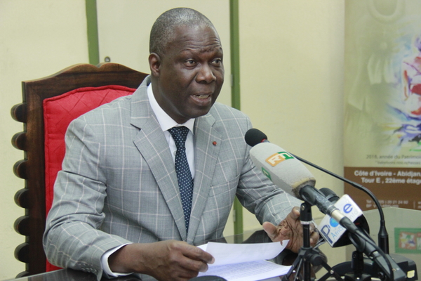 Maurice Bandama  l'endroit de Bdi :  Quelle bte a donc pu piquer cet homme qu'on a vite fait de traiter de sage ? 