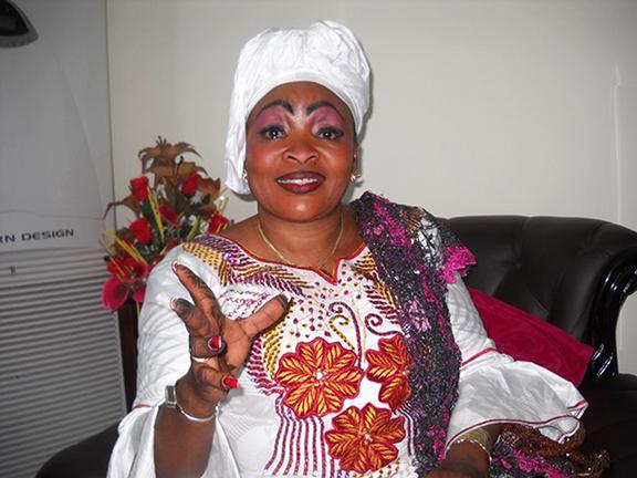 Mariam Traor, dpute de Tengrla : Je suis l'unique femme du Lt- Colonel Jah Gao /J'aime bien la musique d'Affou Kta. Elle n'est pas ma rivale