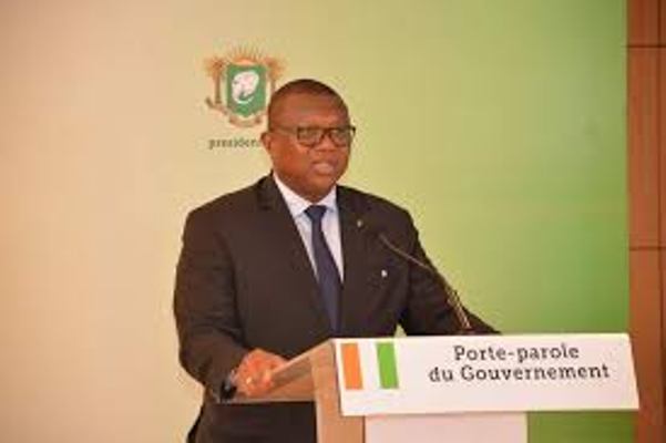 Cte d'Ivoire rentre acadmique 2022 : Voici toutes les mesures de Ouattara en faveur des tudiants