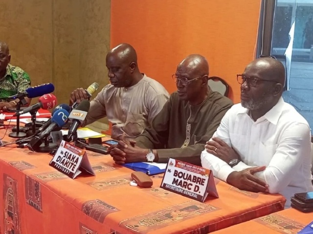 COMMERCIALISATION DU CACAO : L'OIA FAIT LE POINT SUR LES 100 000 TONNES DE STOCKS R�SIDUELS