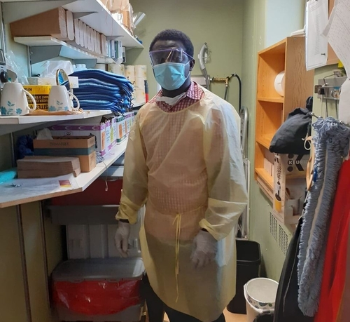 Un ivoirien menac d'expulsion du Canada aprs avoir servi dans la lutte contre la COVID-19