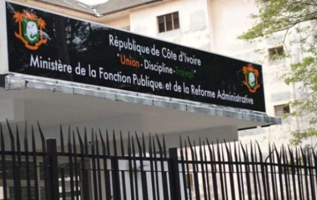 SANT� : LA FONCTION PUBLIQUE RECRUTE 3 000 AGENTS D'HYGI�NE, LES CONDITIONS ET DOSSIERS � FOURNIR