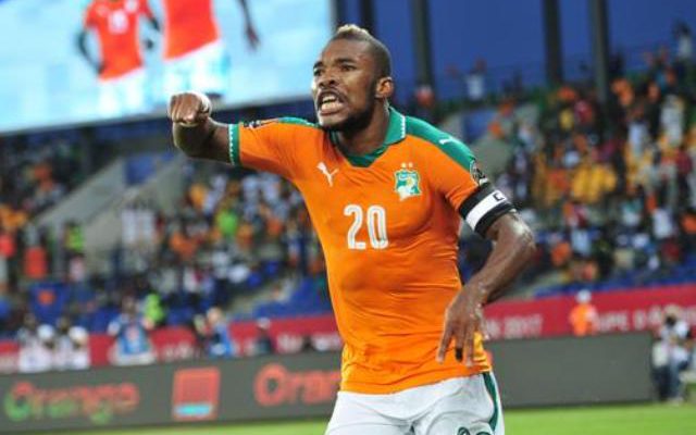 lphants: Serey Di annonce son retour