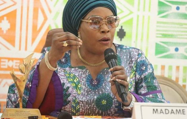 Favoritisme dans les concours en C�te d'Ivoire ? enqu�te r�clam�e sur les propos de Nakaridja Keita