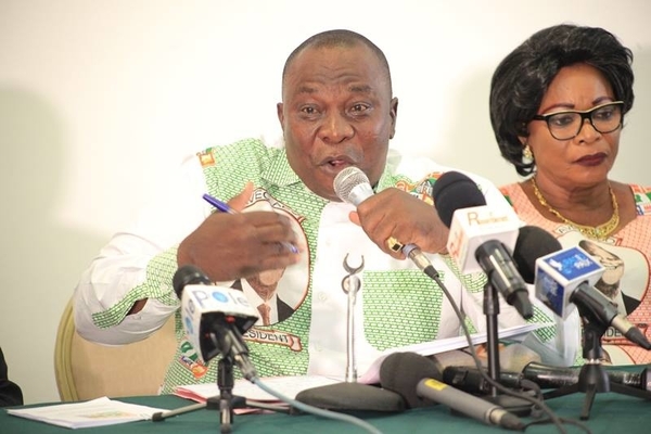 Aprs le rapport d'amnesty, Adjoumani en colre:''C'est l'opposition qui a planifi, organis et excut toutes ces violences, et invite de ce fait Amnesty  revoir sa copie''