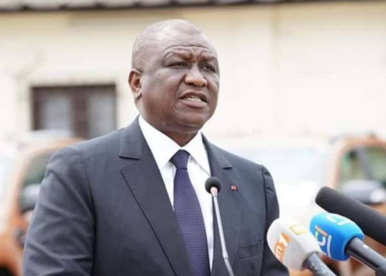 Hambak  l'opposition :''ils parlent de la rconciliation mais, ils sont diviss entre eux''