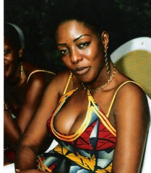 Depuis Paris... : Alice Sofa sort des secrets sur Alpha Blondy  Un merveilleux patron, toujours  l'coute de son quipe 