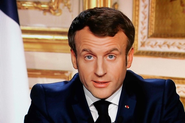 Nous sommes en guerre: Emmanuel Macron prend de nouvelles mesures contre le coronavirus