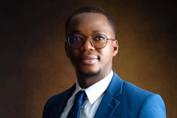 Karim Soro fabrique des ordinateurs et tablettes made in Cte d'Ivoire