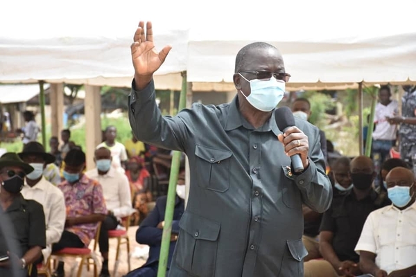 Ahoussou depuis Bonon :  la politique ne peut pas dtruire la fraternit entre Ouattara et Bdi, ils se parlent 