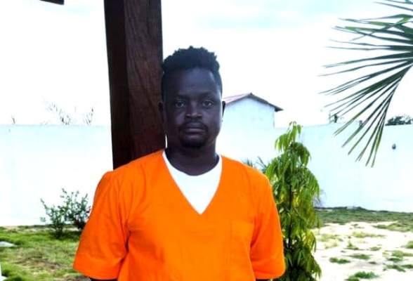 Observateur bne crou  la MACA, son avocat s'inquite de ses conditions de dtention