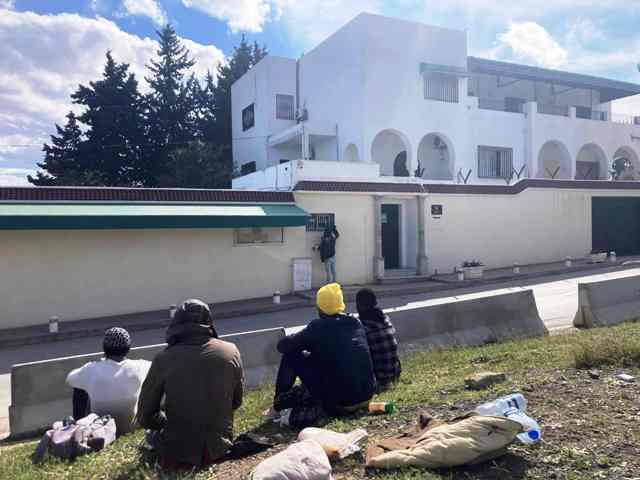 Chasse  l'homme en Tunisie: 500 Ivoiriens vont rentrer au bercail