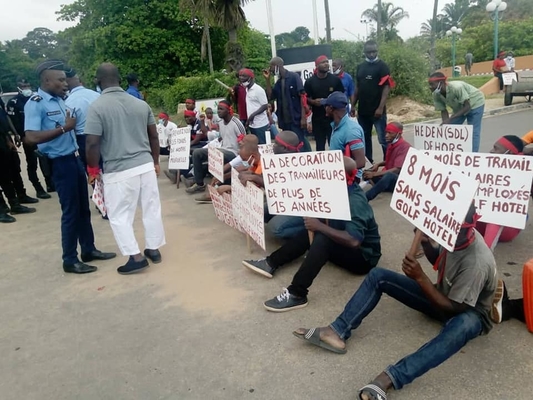 Abidjan: Des employs du Golf Htel en ''grve illimite'' pour rclamer ''huit mois d'arrirs de salaires''