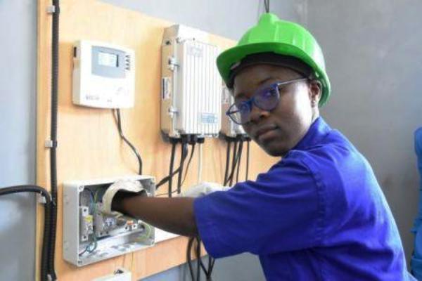 Cte d'Ivoire : le gouvernement prvoit d'investir 594 millions $ pour stimuler l'insertion professionnelle des jeunes en 2023