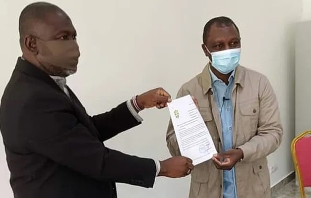 Sport /Election  la FIF: Sory Diabat reoit la dclaration officielle de soutien des arbitres
