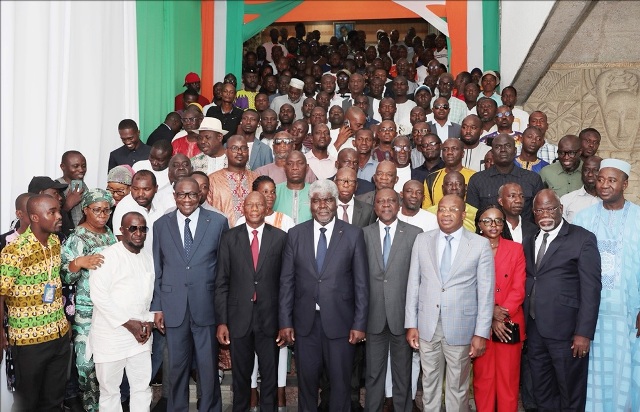 CAN 2023: Le PM Robert Beugr Mamb exhorte les transporteurs  plus de professionnalisme et au civisme routier