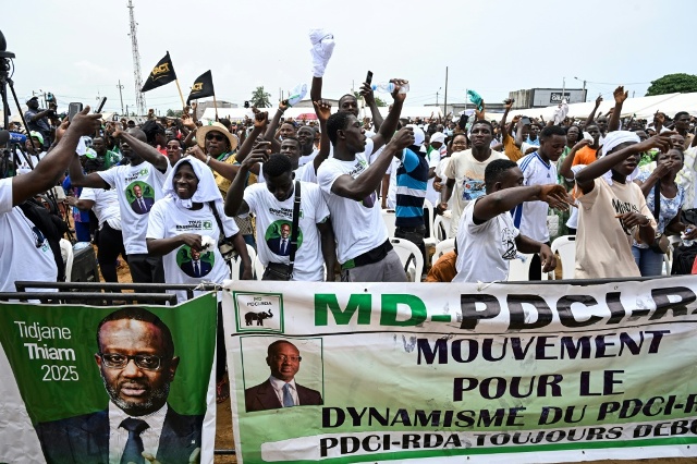 Rassemblement de l'Opposition ivoirienne le 31 mai  Abidjan pour quelle pression sur le RDHP?