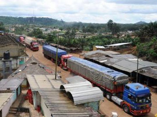 Ouverture du Centre Frontalier d'Information aux Commer�ants � la fronti�re entre la C�te d'Ivoire et le Ghana
