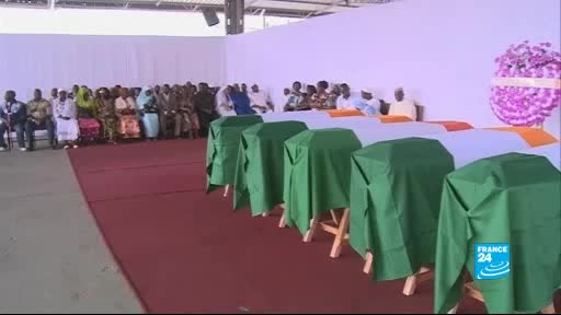 Les corps de victimes de la crise ivoirienne remis aux familles symboliquement