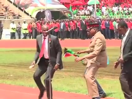 Pendant ce temps le Prsident danse , je me souviens du Woody !!!