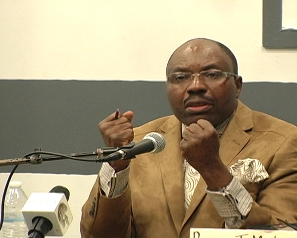 Town Hall Meeting/Dedicace de Livre /Theme: Africains, Sous-estimation de Soi, et Developpement Part 2