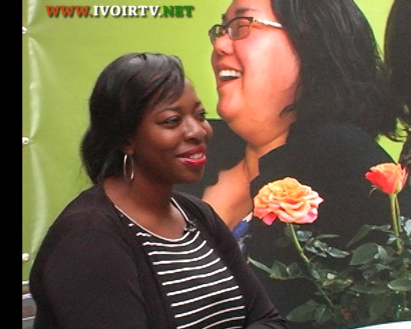 Estelle Yessoh reoit  Djnba Dosso (Initiatrice du concept    Rondement belle) de passage  new york
